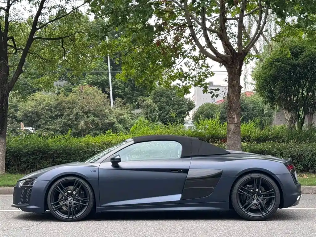 Audi R8 — фото 3