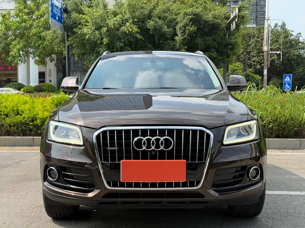 Audi Q5 — фото 2
