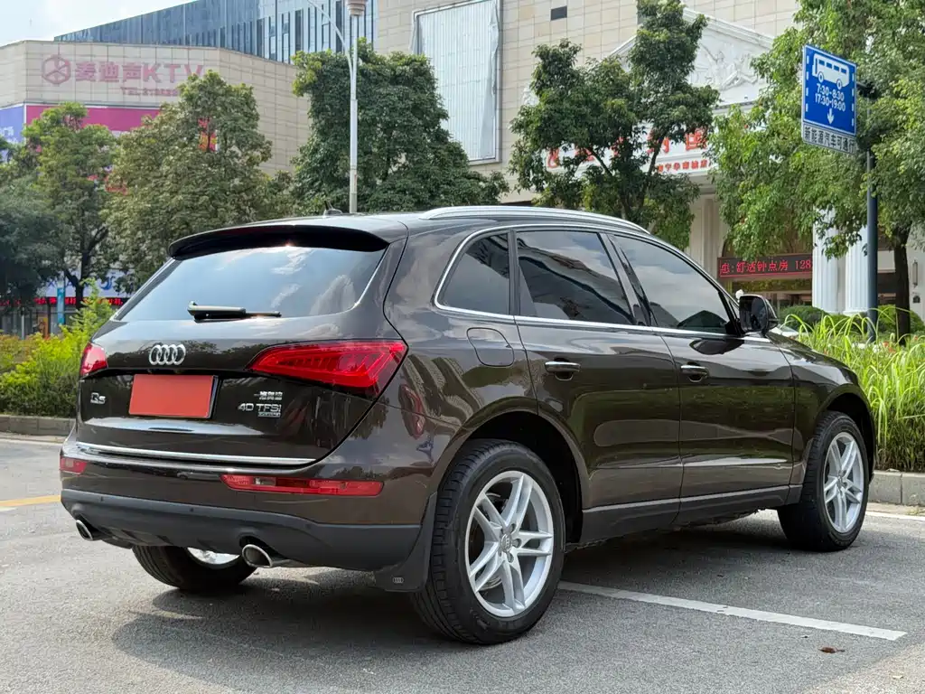 Audi Q5 — фото 4