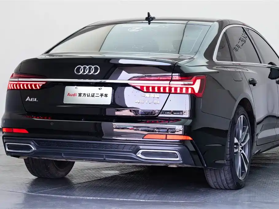 Audi A6L — фото 22