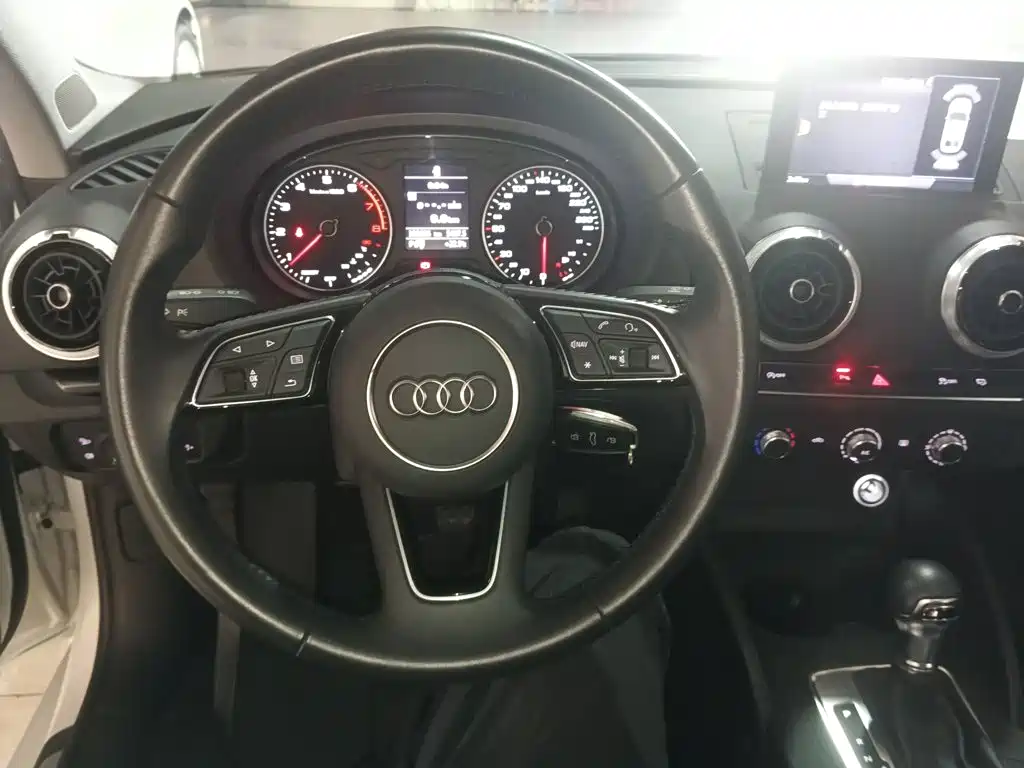 Audi A3 — фото 7