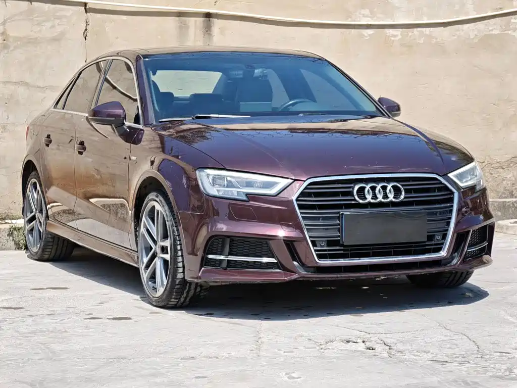 Audi A3 — фото 25