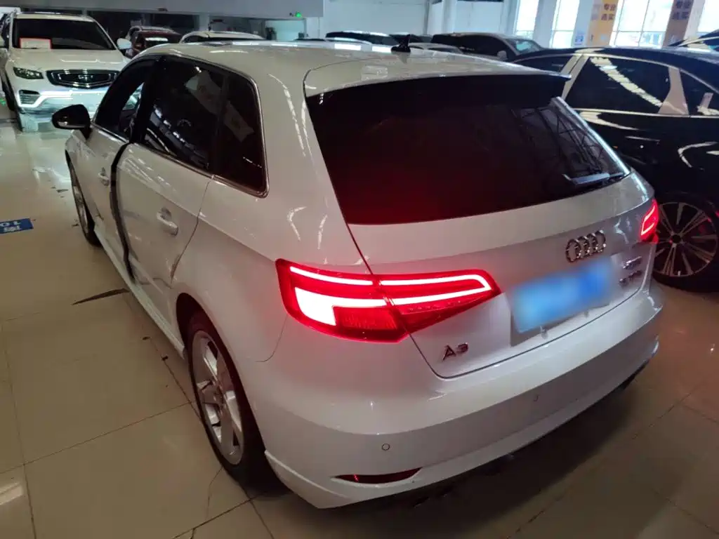 Audi A3 — фото 5