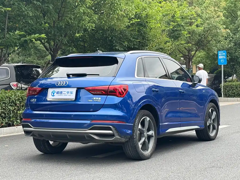 Audi Q3 — фото 4