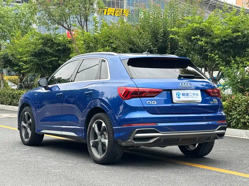 Audi Q3 — фото 6