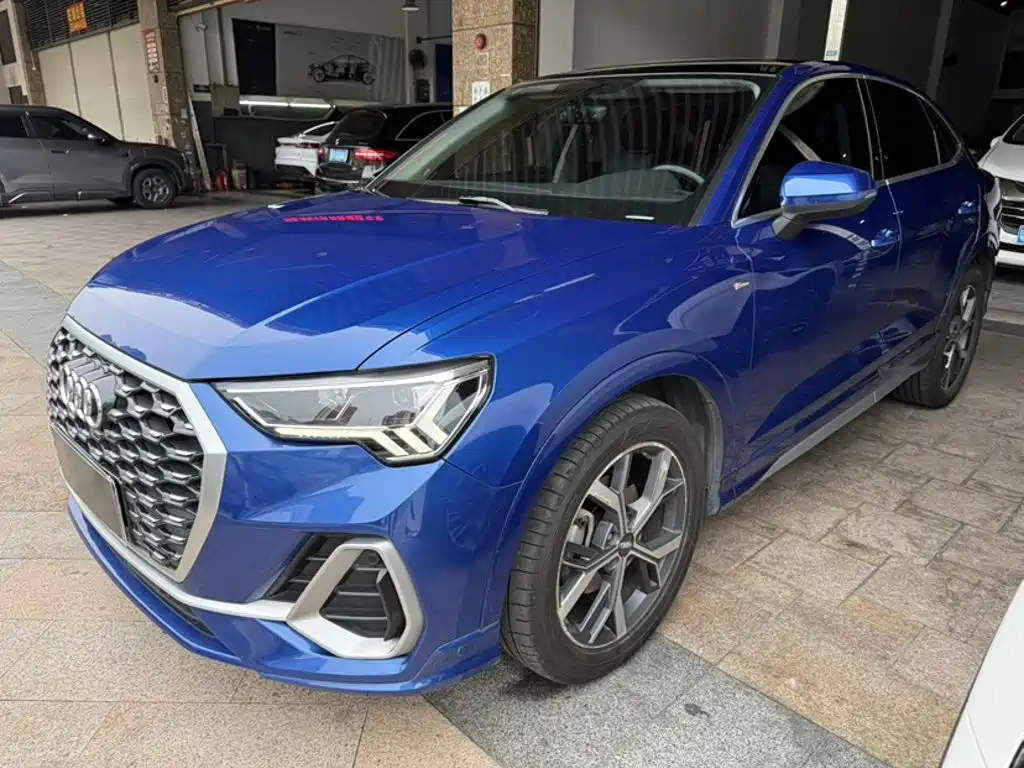 Audi Q3 Sportback — фото 2