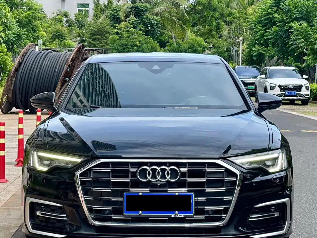 Audi A6L — фото 2