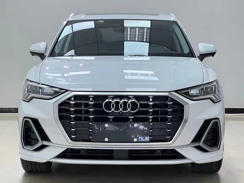 Audi Q3 — фото 2