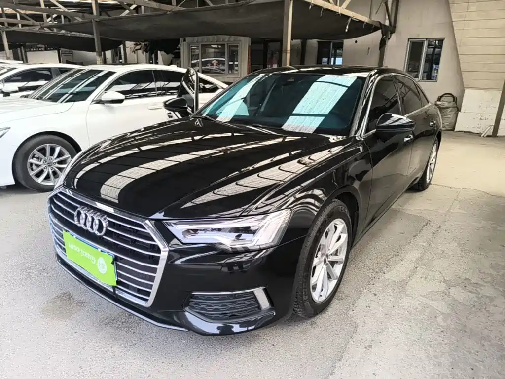 Audi A6L — фото 2