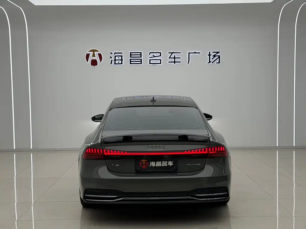 Audi A7 — фото 8
