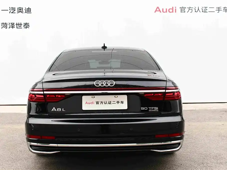 Audi A8 — фото 4