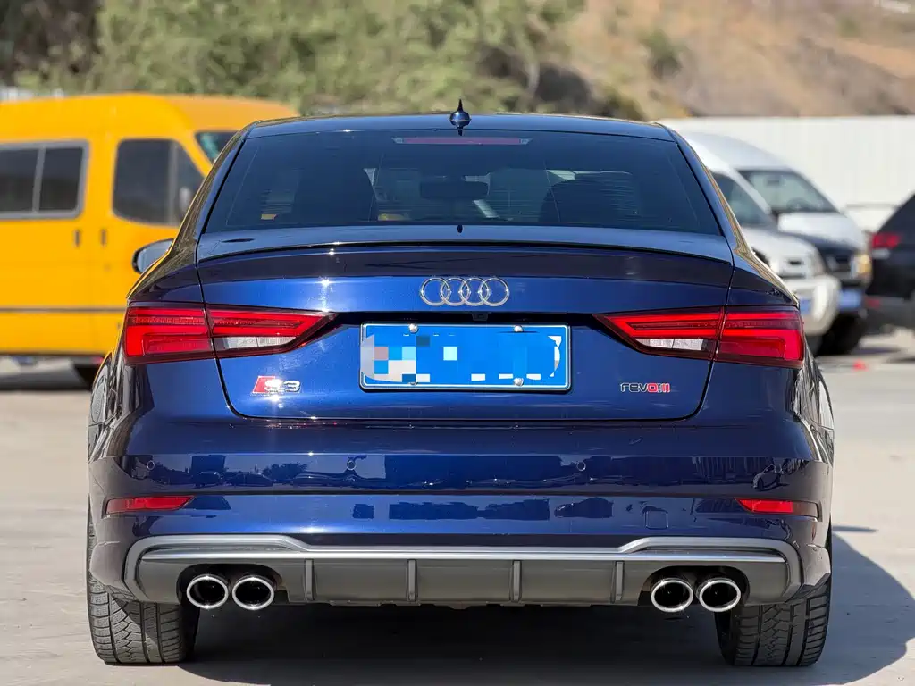 Audi S3 — фото 5
