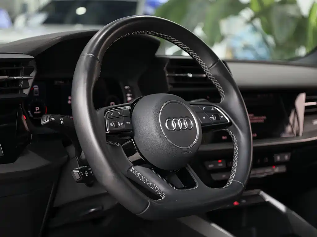 Audi A3 — фото 7