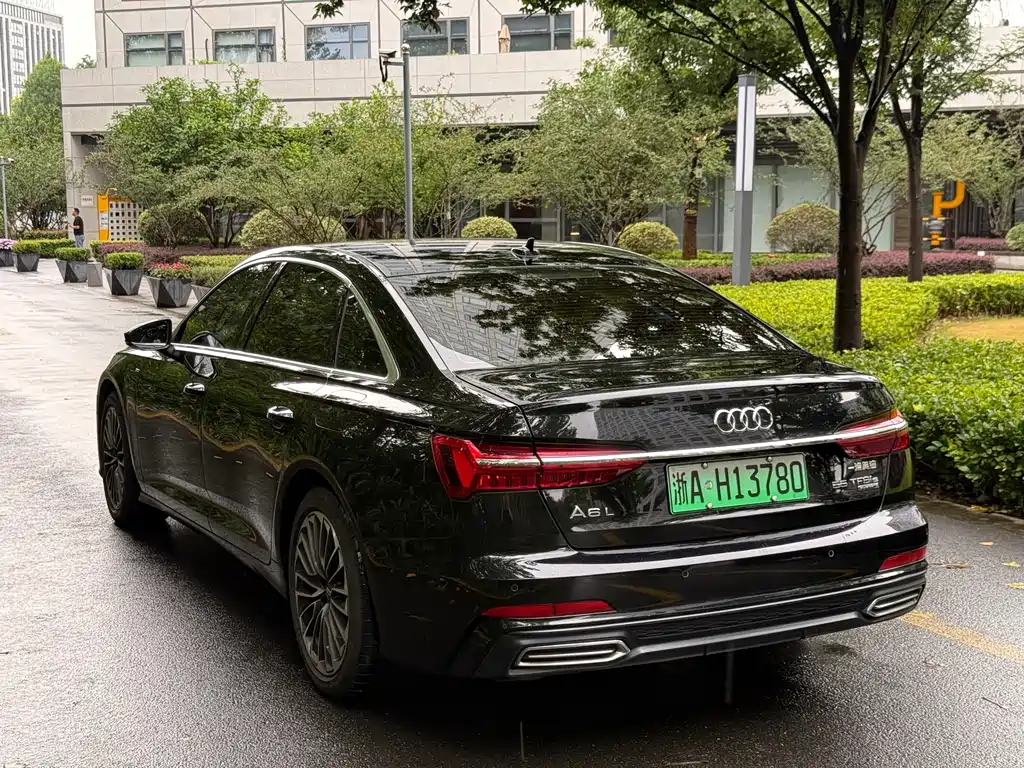 Audi A6L New Energy — фото 3