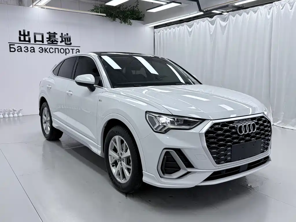 Audi Q3 Sportback — фото 3