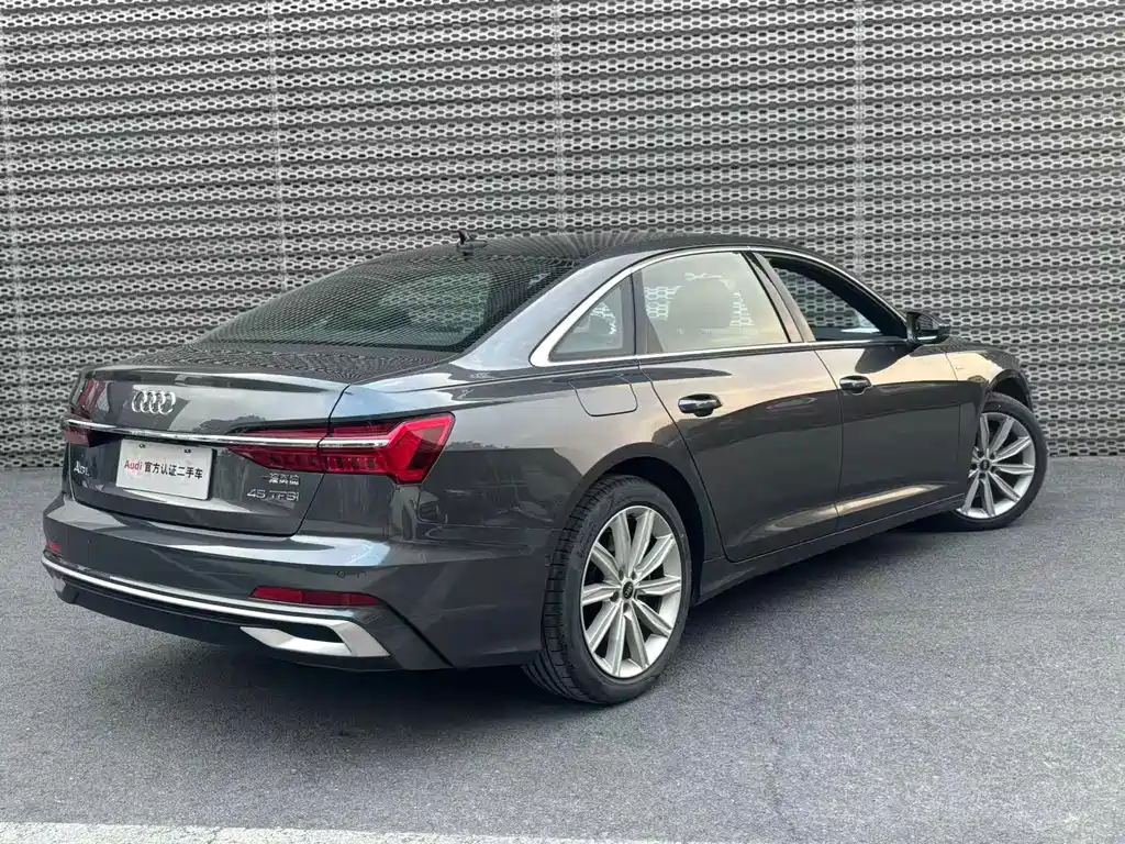 Audi A6L — фото 3