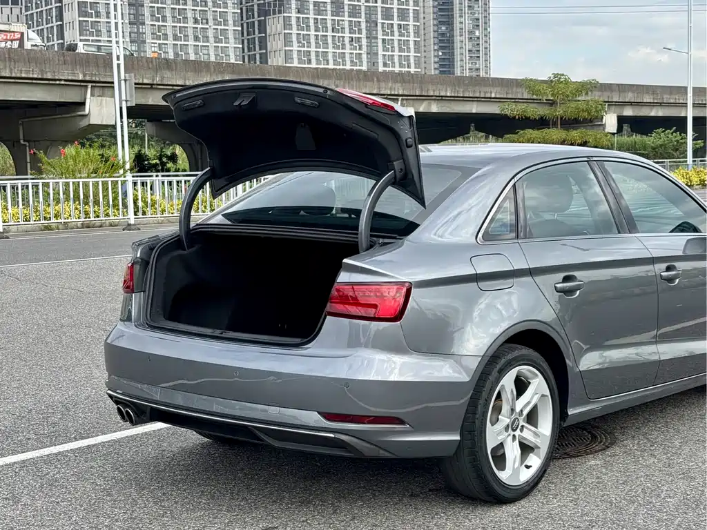 Audi A3 — фото 14