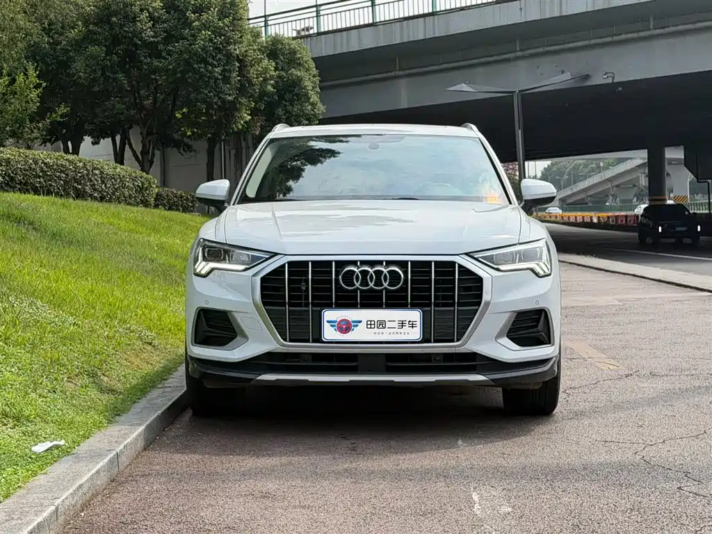 Audi Q3 — фото 2