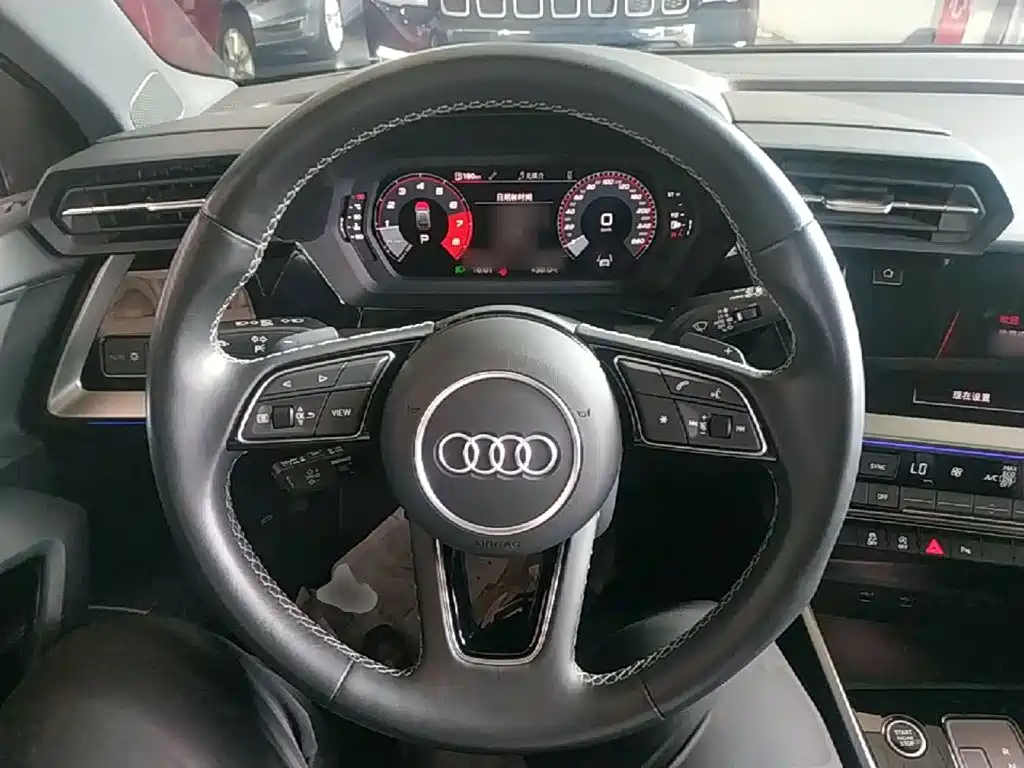 Audi A3 — фото 11