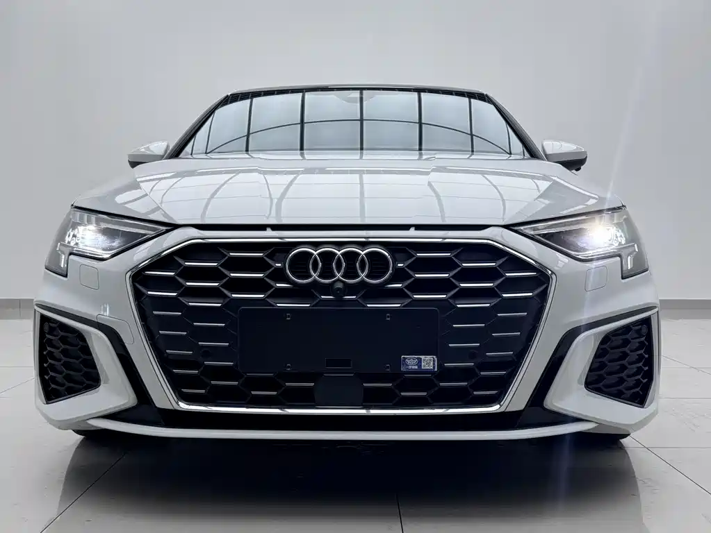 Audi A3 — фото 2