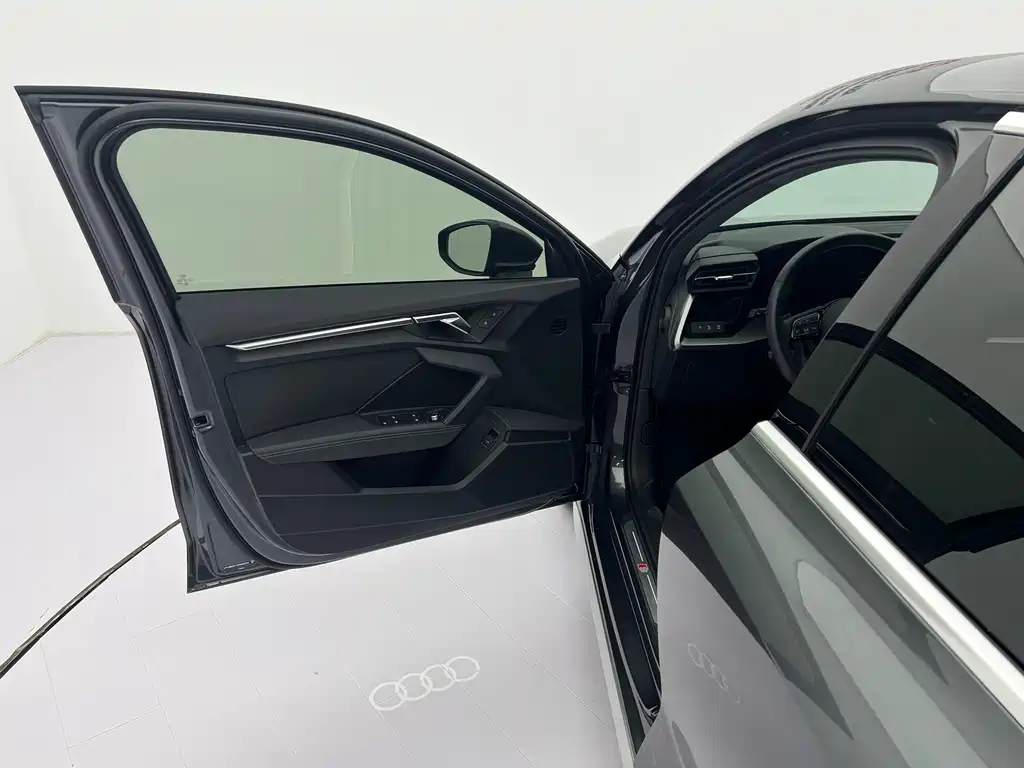 Audi A3 — фото 23