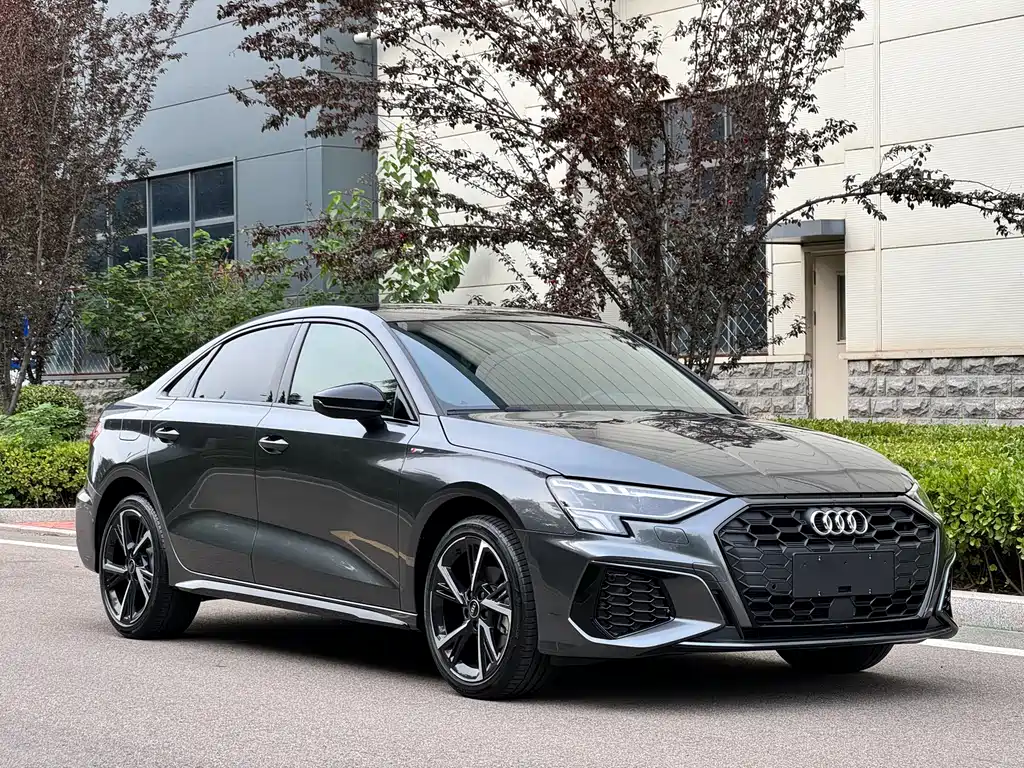 Audi A3 — фото 3