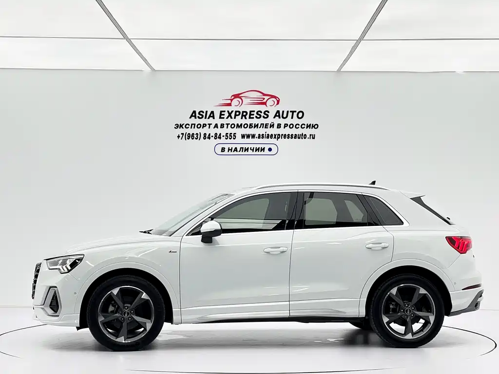 Audi Q3 — фото 7
