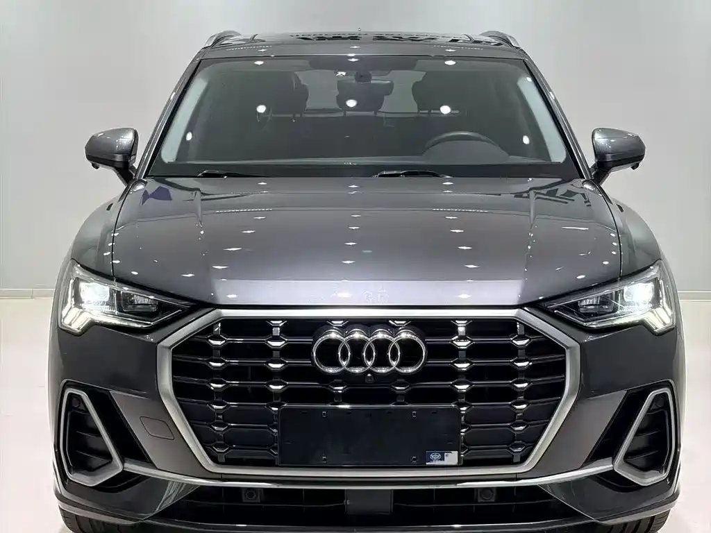 Audi Q3 — фото 2