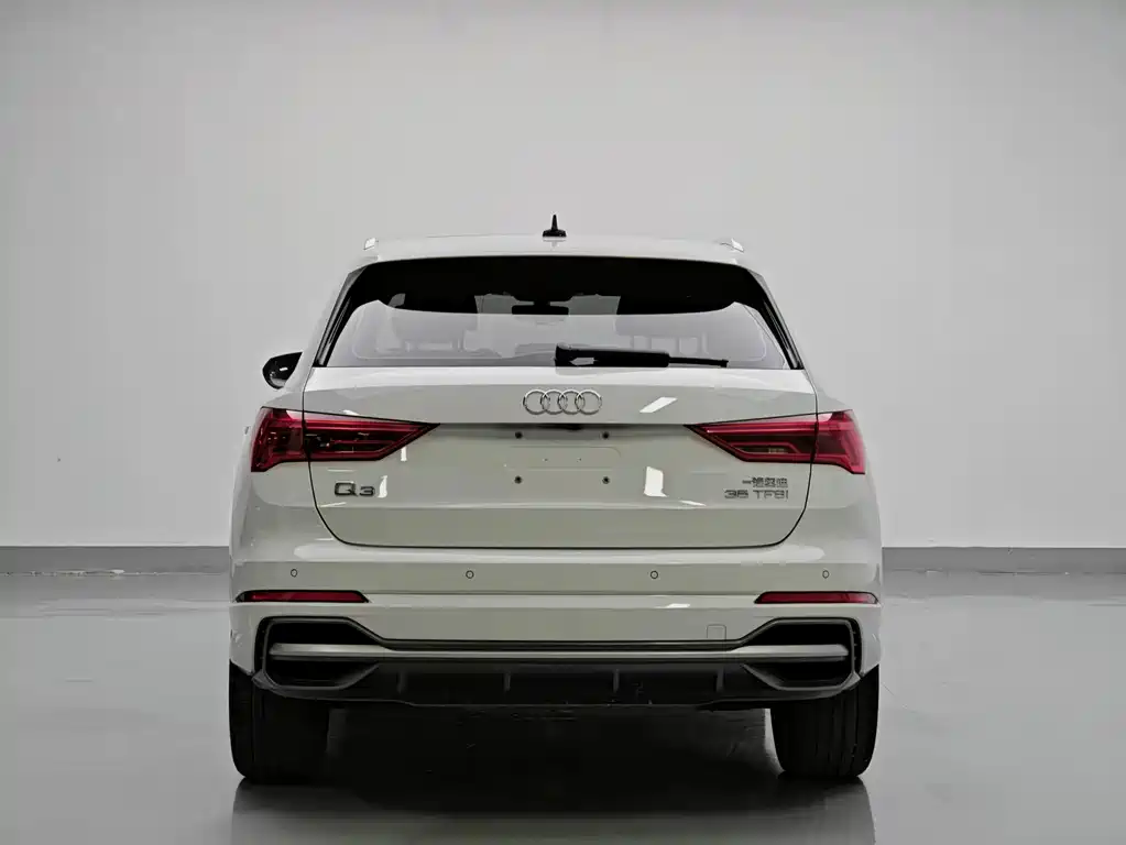 Audi Q3 — фото 5