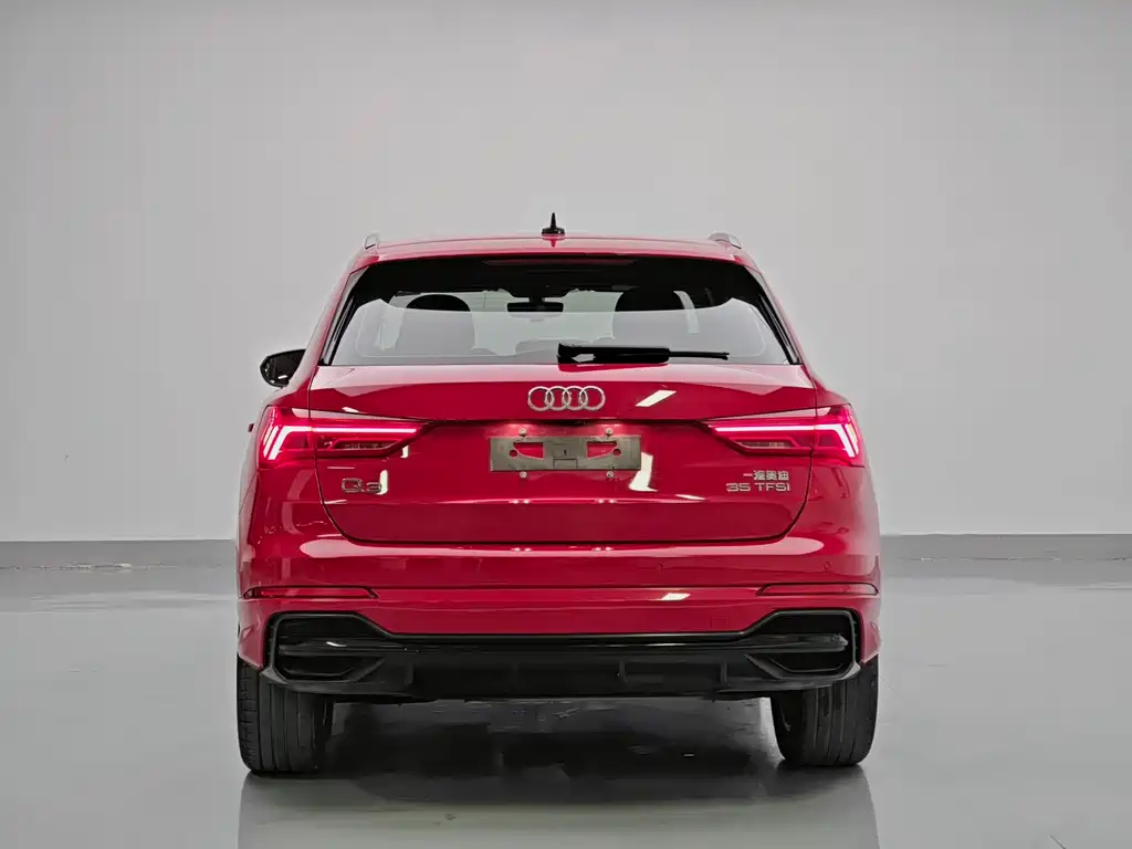 Audi Q3 — фото 6