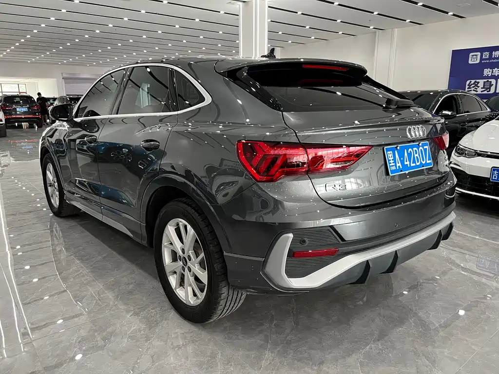 Audi Q3 Sportback — фото 6