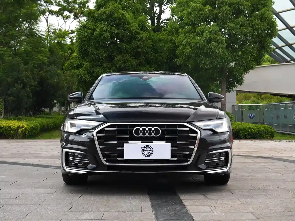 Audi A6L — фото 2