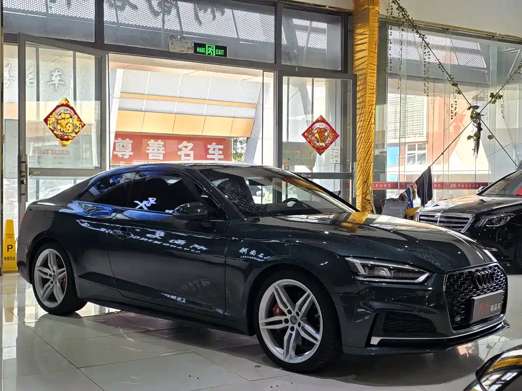 Audi A5 (Import) — фото 3