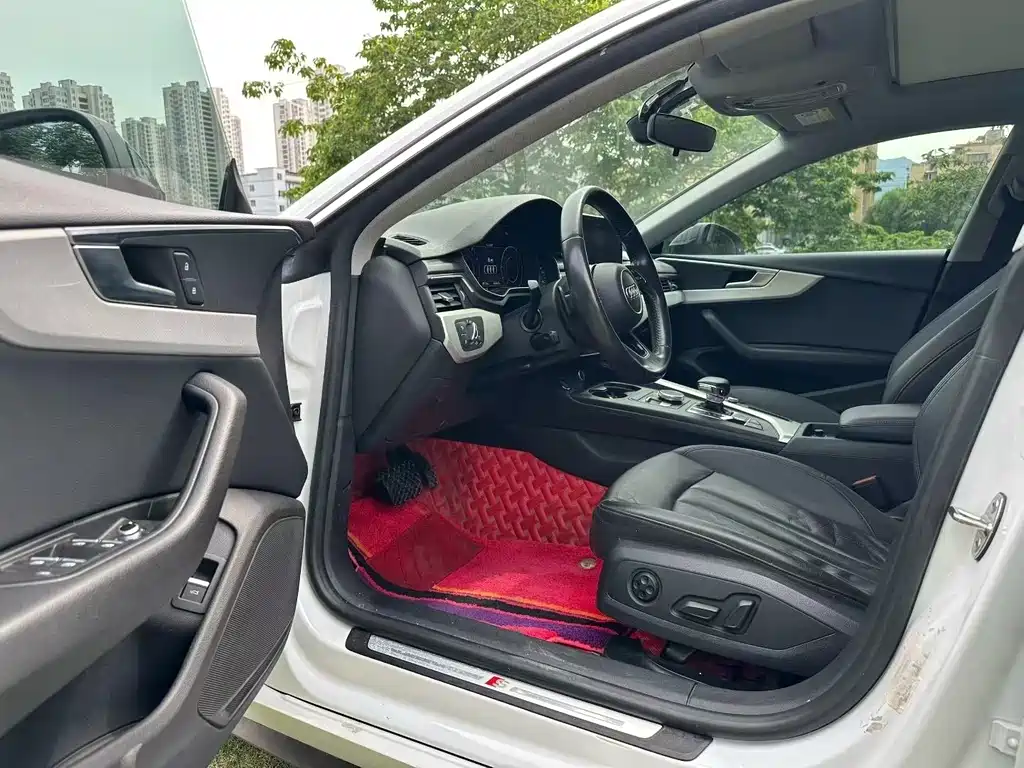 Audi A5 (Import) — фото 3