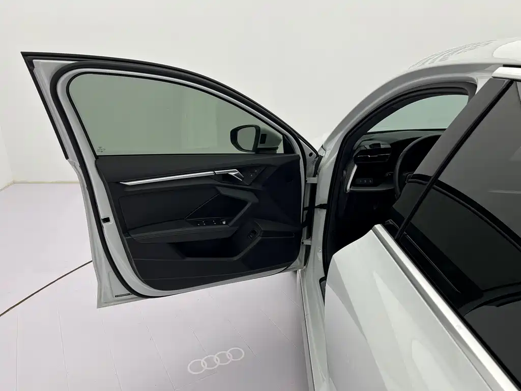 Audi A3 — фото 22