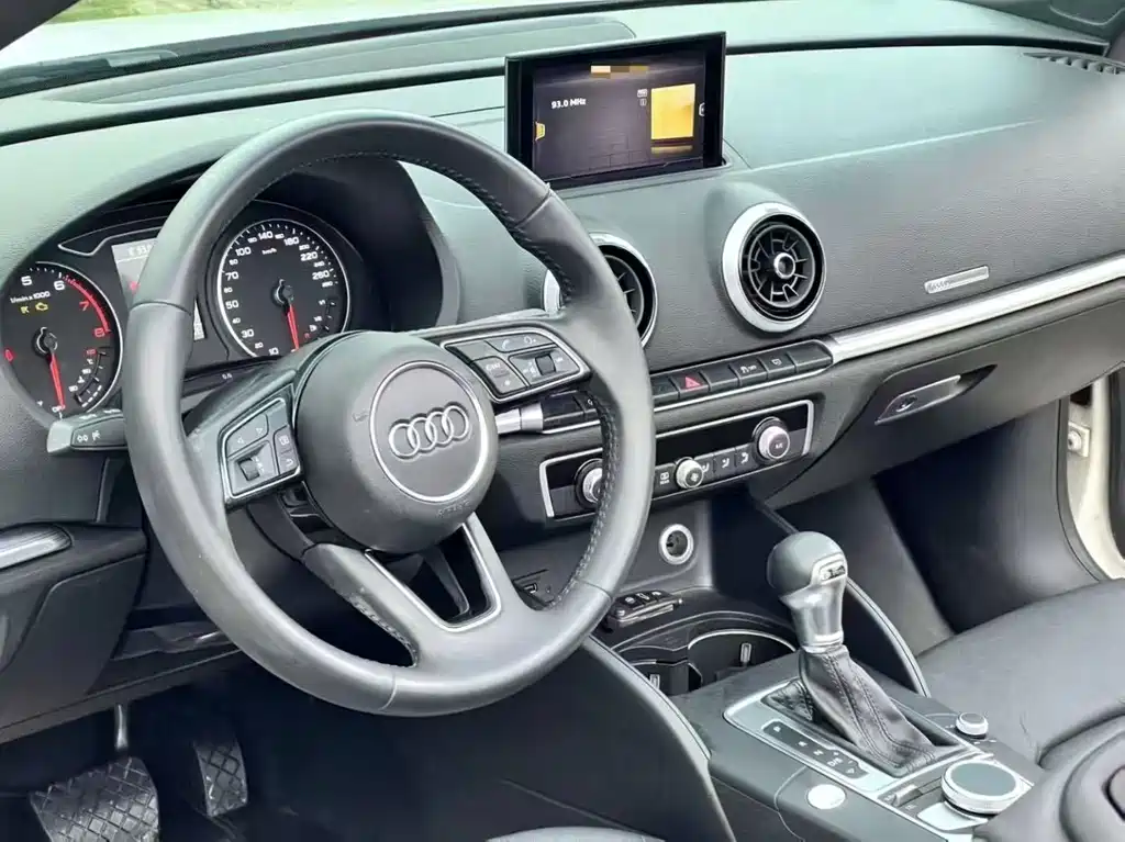 Audi A3 (Import) — фото 7