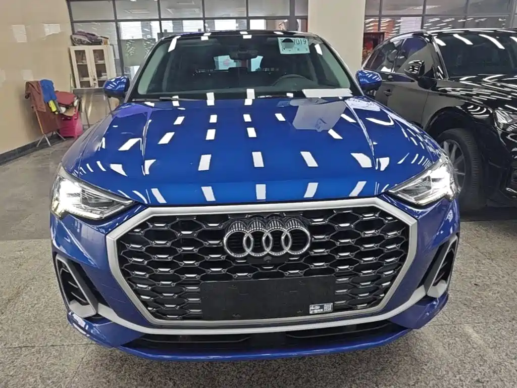 Audi Q3 Sportback — фото 3