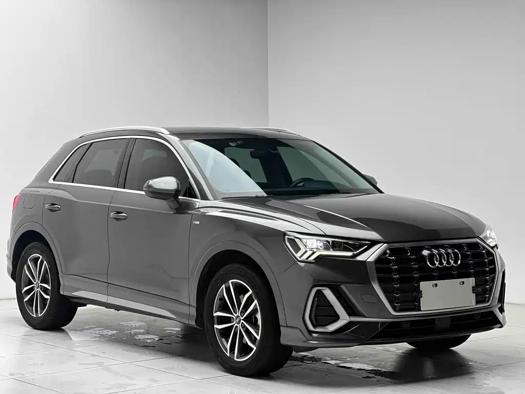 Audi Q3 — фото 3