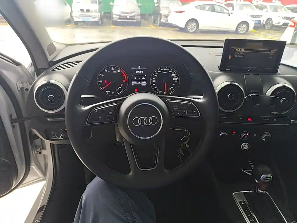 Audi A3 — фото 11