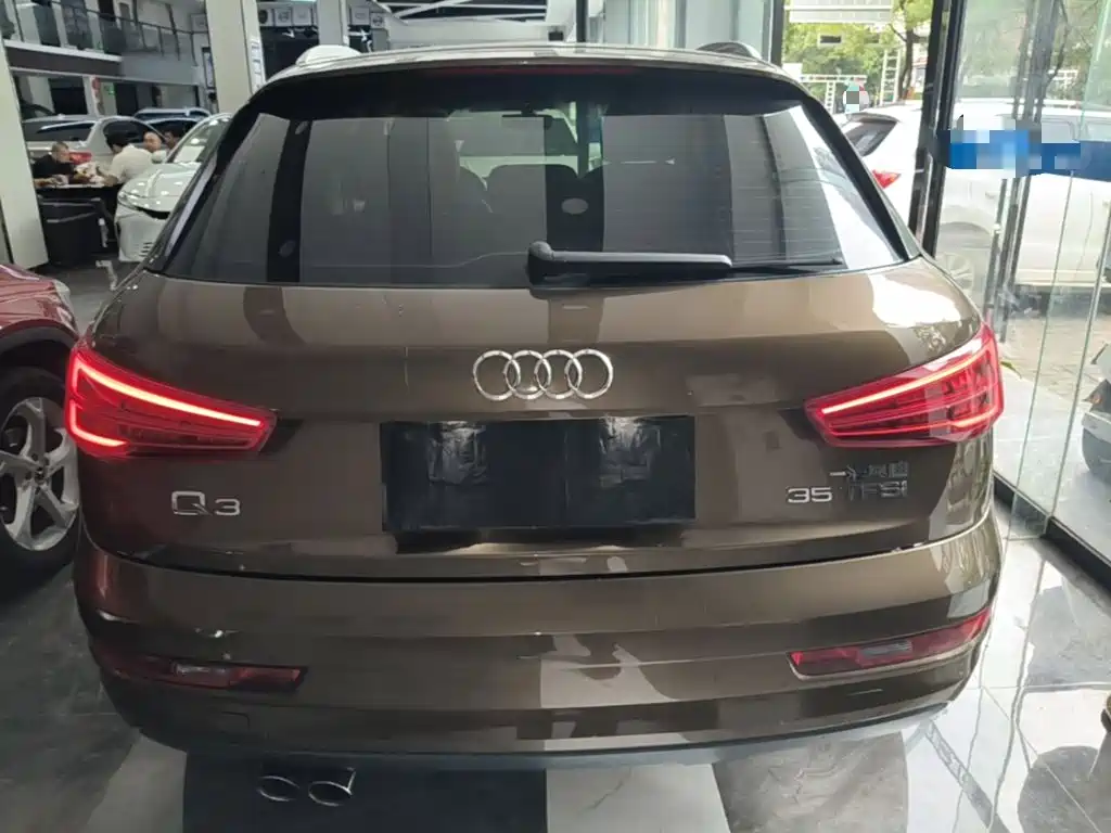Audi Q3 — фото 6