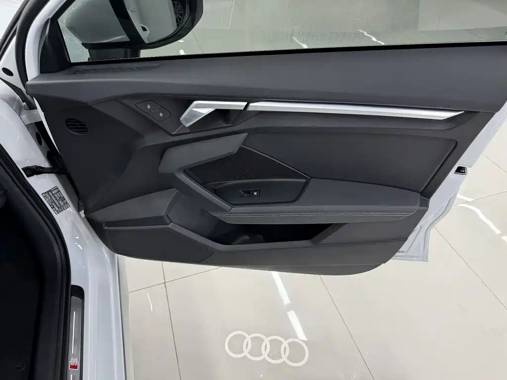 Audi A3 — фото 5