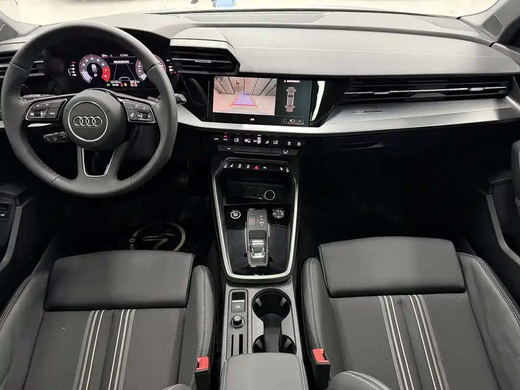 Audi A3 — фото 7