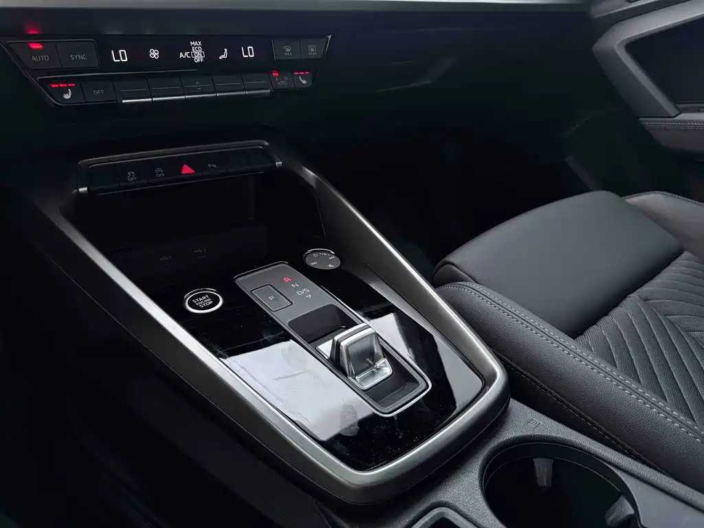Audi A3 — фото 13