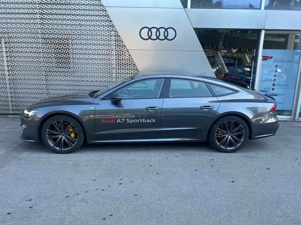 Audi A7 — фото 4
