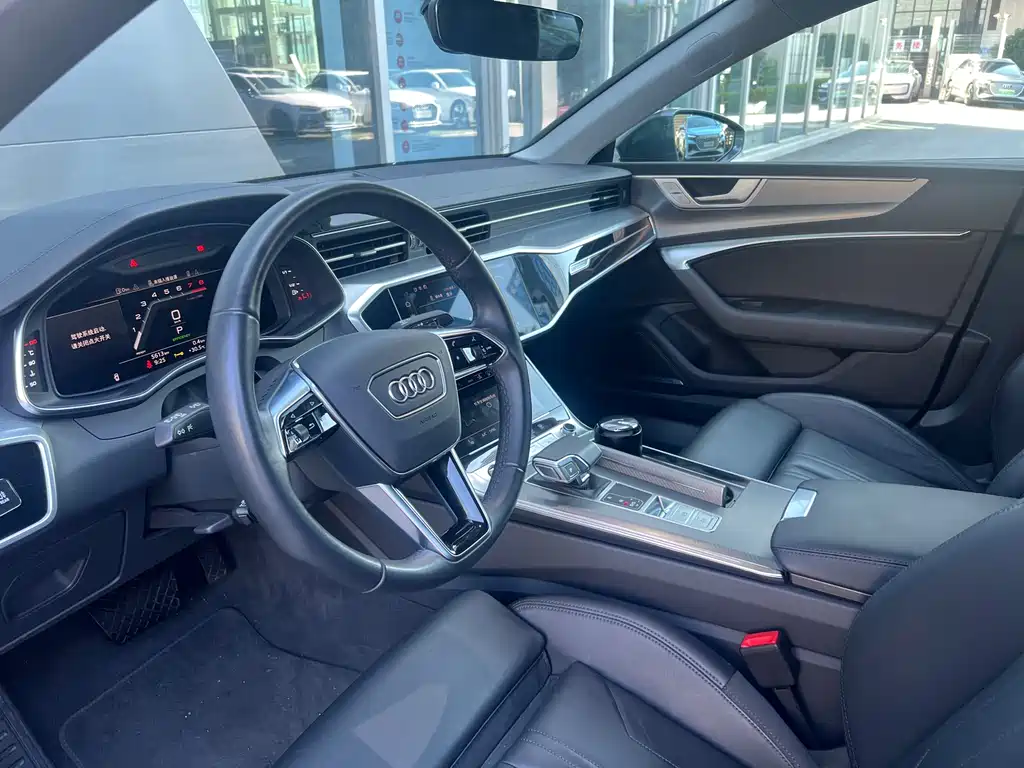 Audi A7 — фото 9