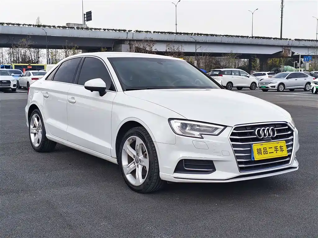 Audi A3 — фото 7