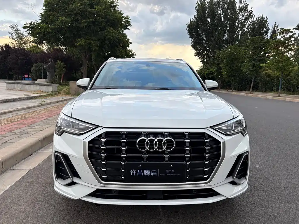 Audi Q3 — фото 2