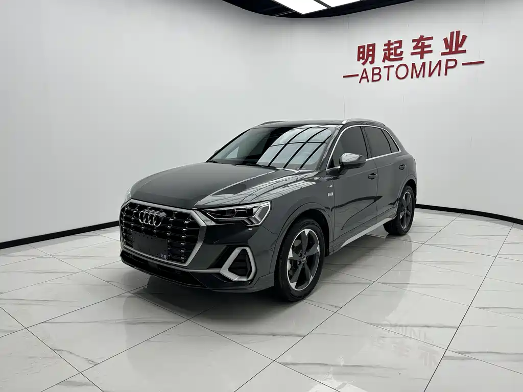 Audi Q3 — фото 4