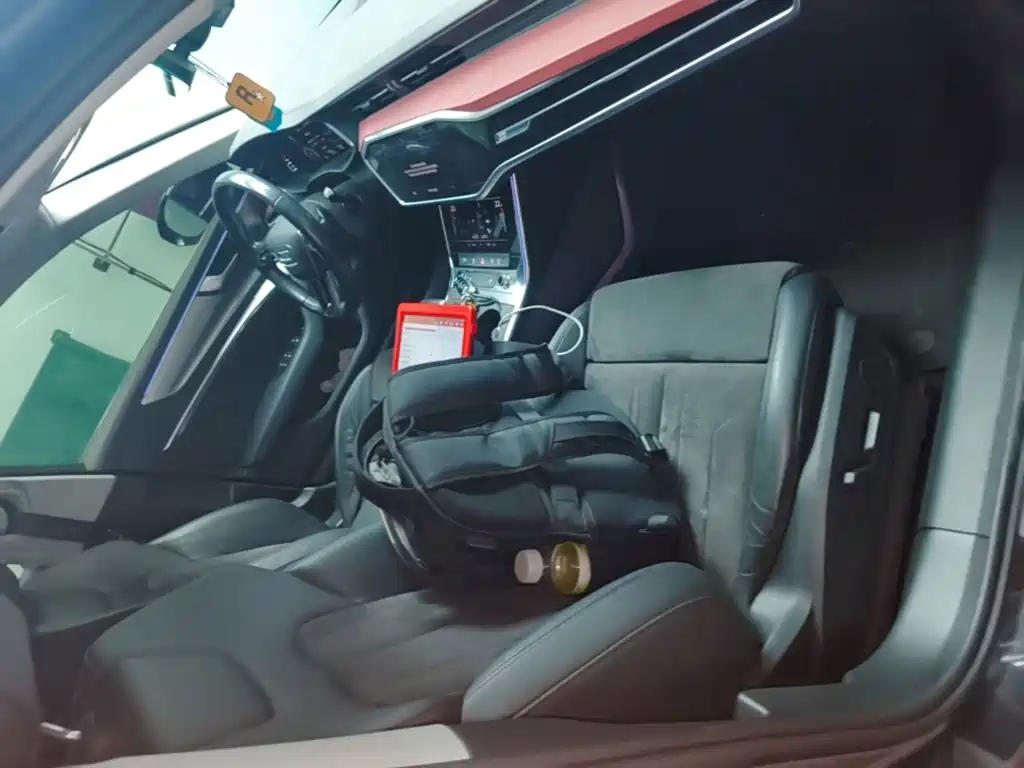 Audi A6 (Import) — фото 25