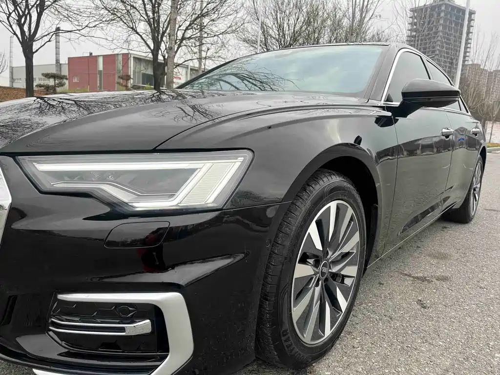 Audi A6L — фото 4